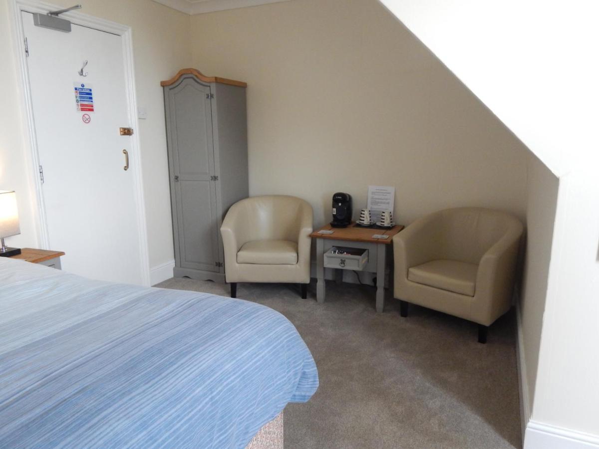 The Garfield Guest House Eastbourne Bagian luar foto